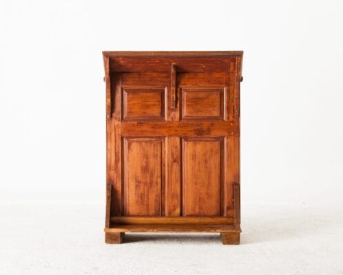 English Vintage Stand