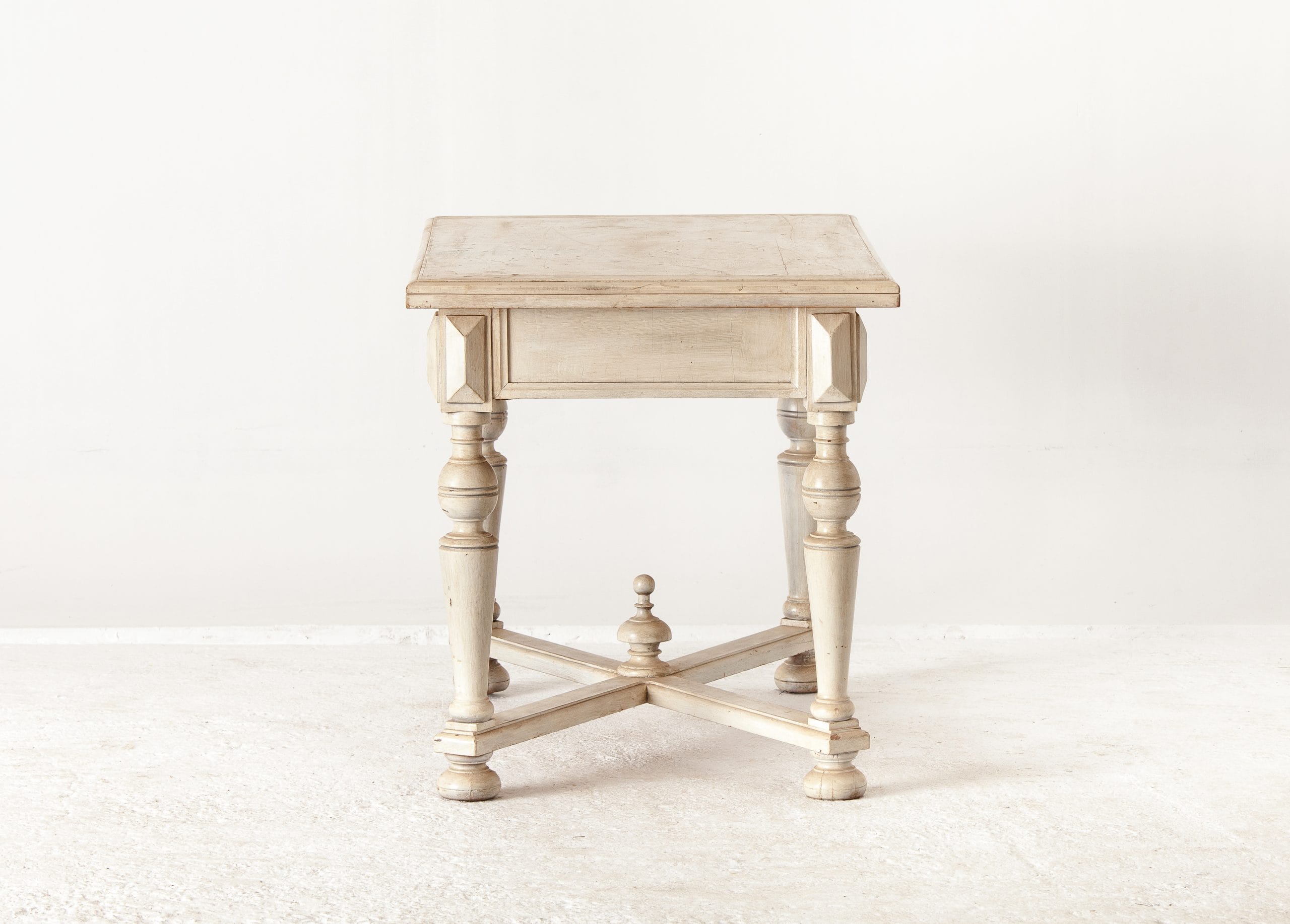 Painted Table - Image 3